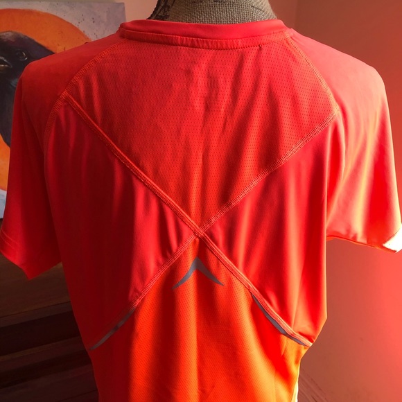 NWT Puma Nightcat Reflective Orange Running Shirt - Picture 3 of 4